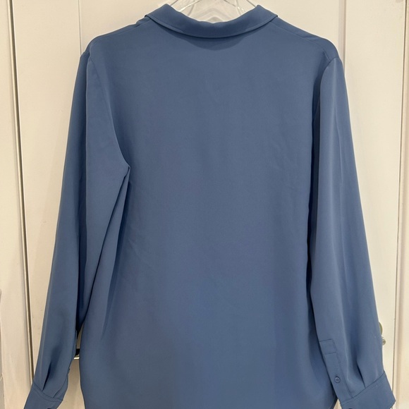 Aritiza Babaton Blue Button down Ladies Size M - Picture 2 of 5